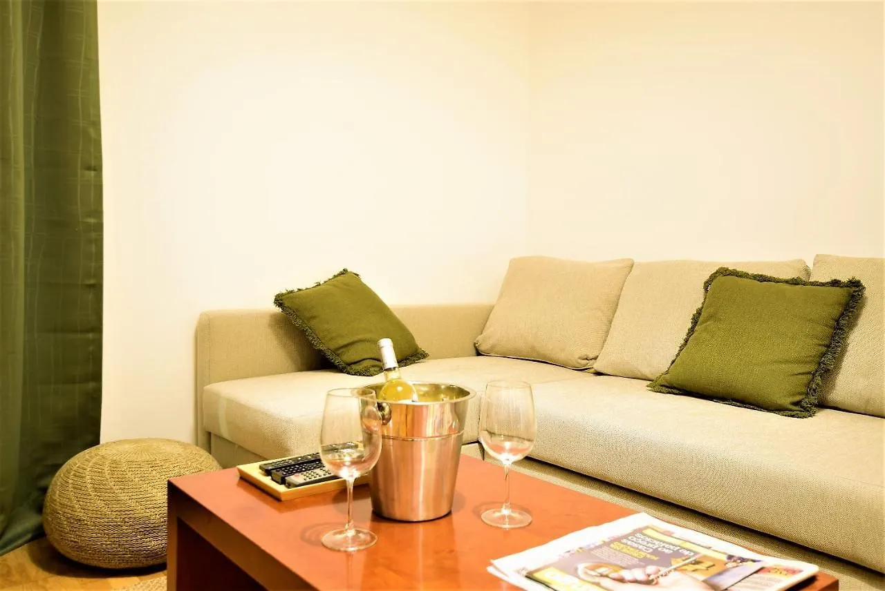 Marina De Albufeira T1 Ate 2 Pax Ou T2 Ate 6 Pax Com Piscina E Vista Marina Apartamento 0*,  Portugal