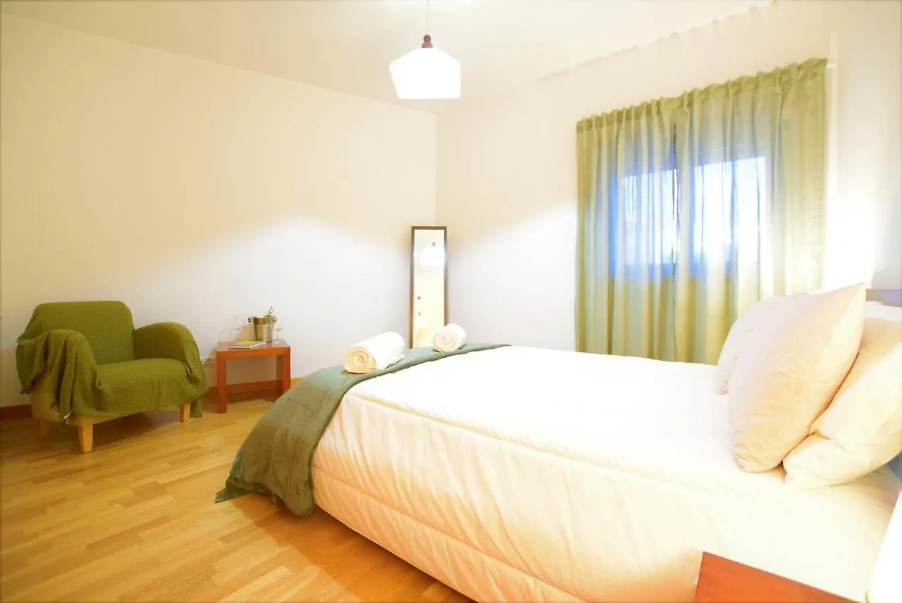 Marina De Albufeira T1 Ate 2 Pax Ou T2 Ate 6 Pax Com Piscina E Vista Marina Apartamento 0*,  Portugal