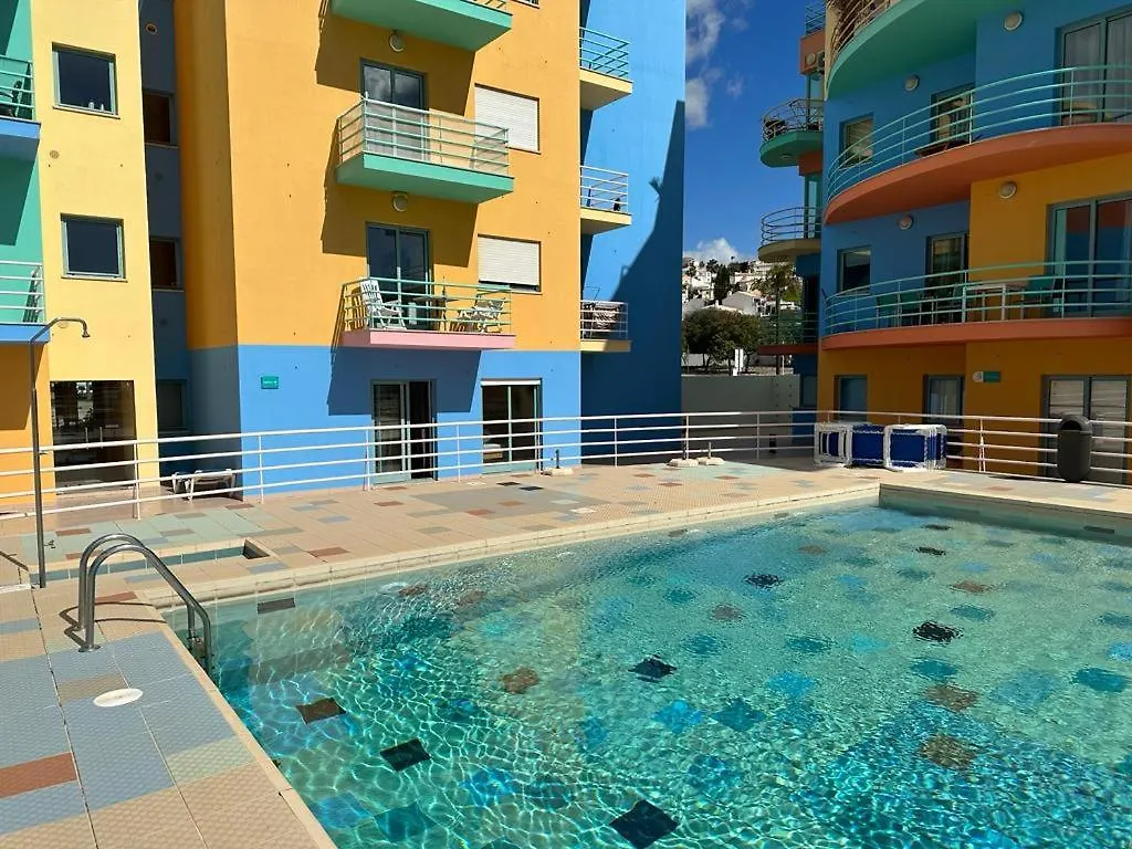 Marina De Albufeira T1 Ate 2 Pax Ou T2 Ate 6 Pax Com Piscina E Vista Marina Lägenhet